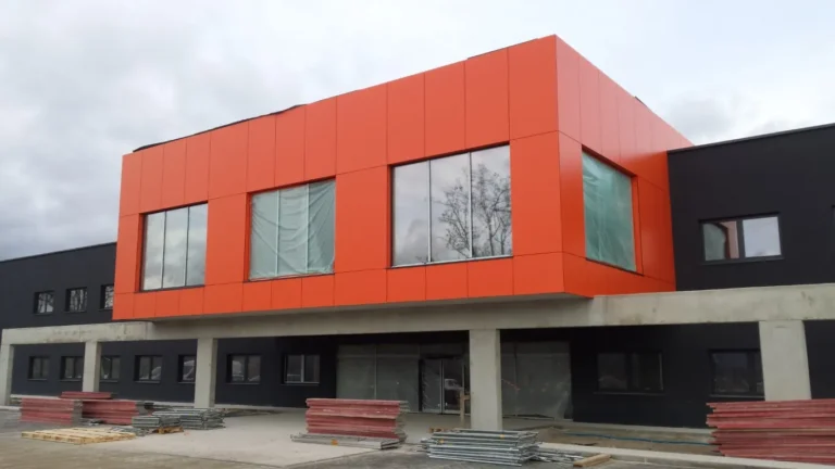 Budynek biurowy w Jeleniej Górze