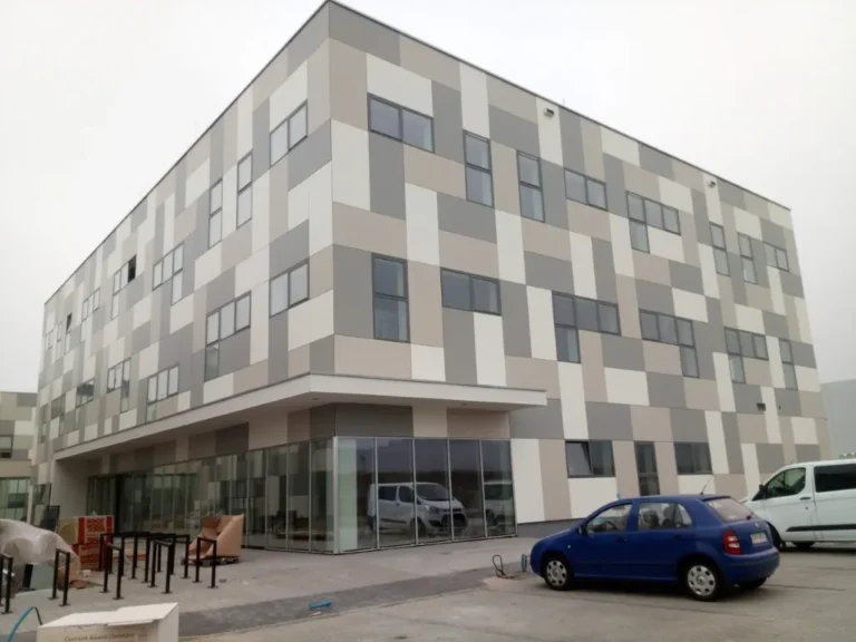 Budynek wysokich technologii i projektowania inżynieryjnego